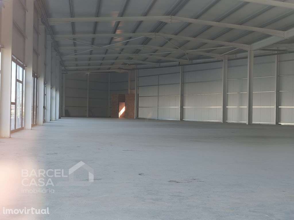 Oportunidade Logística de Excelência | Pavilhão Industrial de 2.600 m² - Grande imagem: 4/12