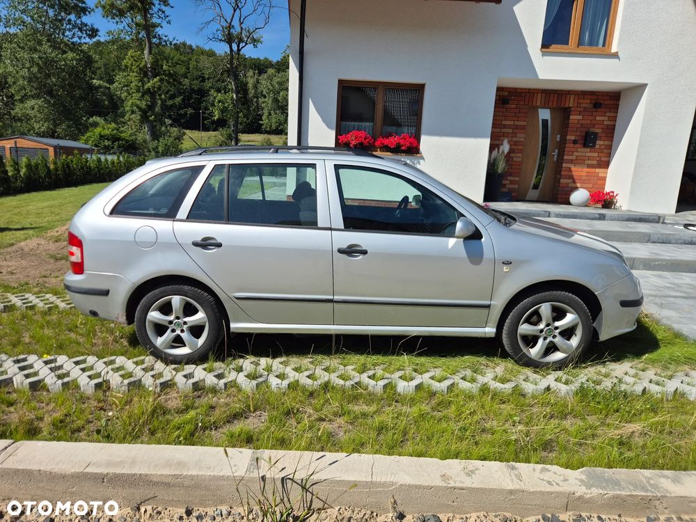 Skoda Fabia 1.4 16V Elegance - 5