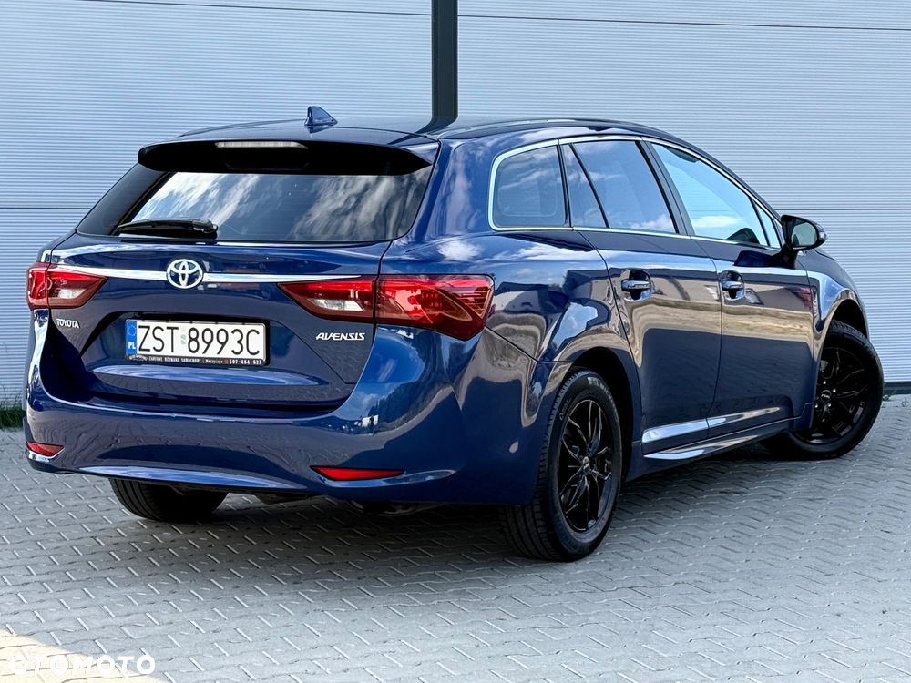 Toyota Avensis 1.8 Prestige - 16