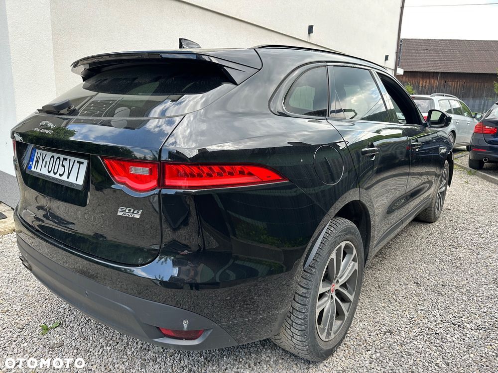 Jaguar F-Pace - 5