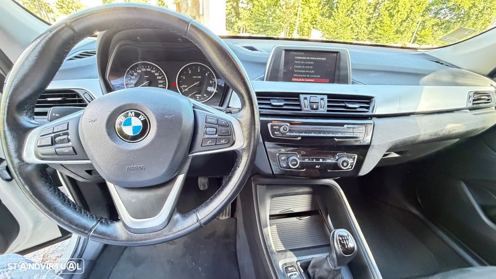 BMW X1 16 d sDrive Line Sport - 19
