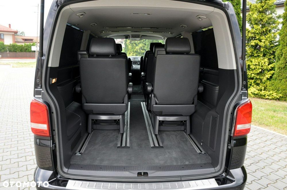 Volkswagen Multivan - 38