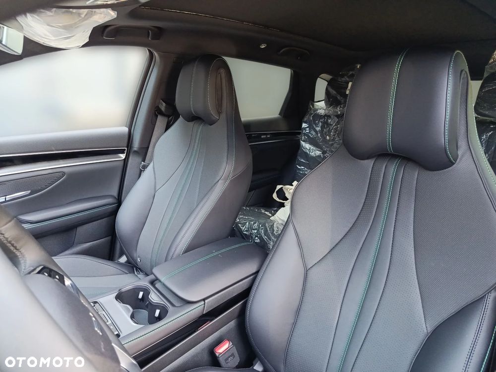 BYD Seal U 1.5T Design AWD - 11