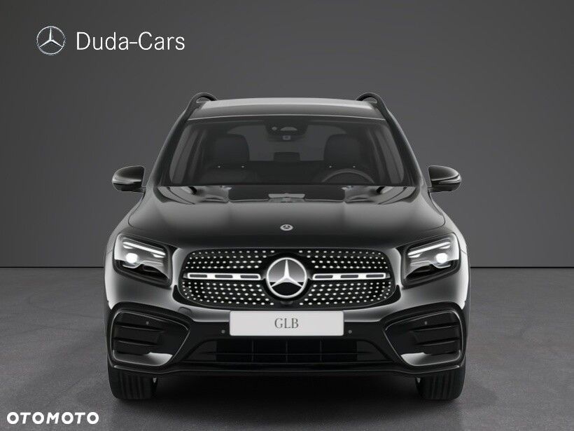 Mercedes-Benz GLB - 2