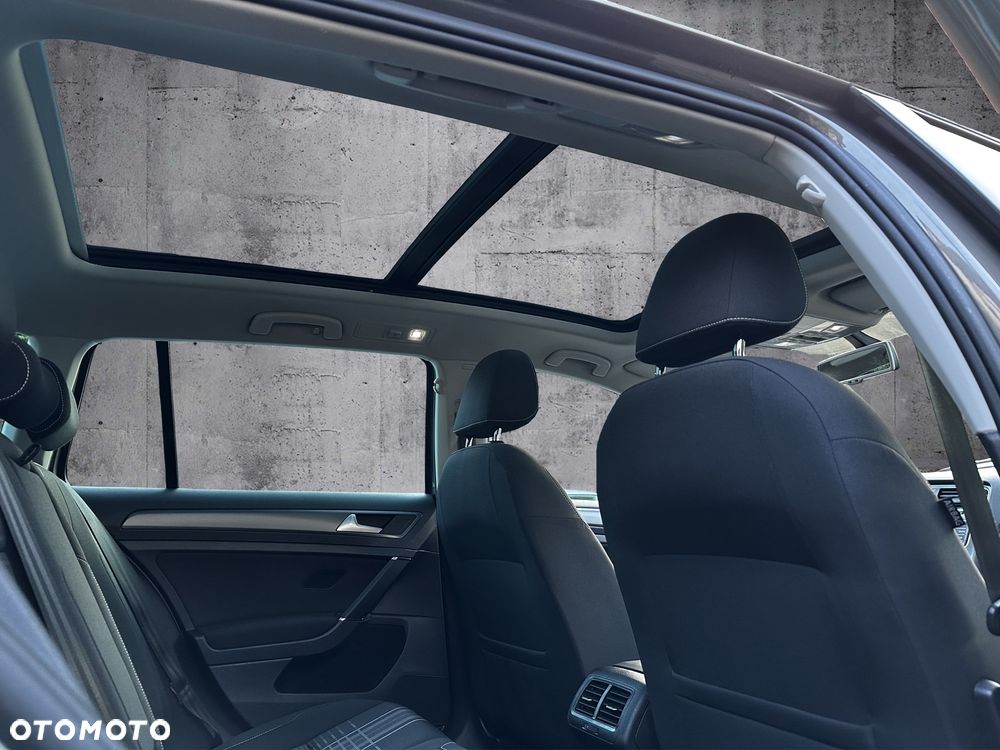 Volkswagen Golf 1.6 TDI BlueMotion Technology DSG Lounge - 14