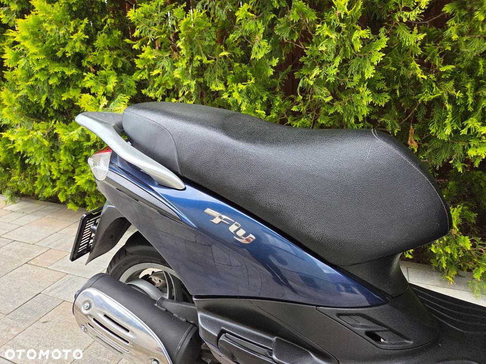 Piaggio FLY - 22