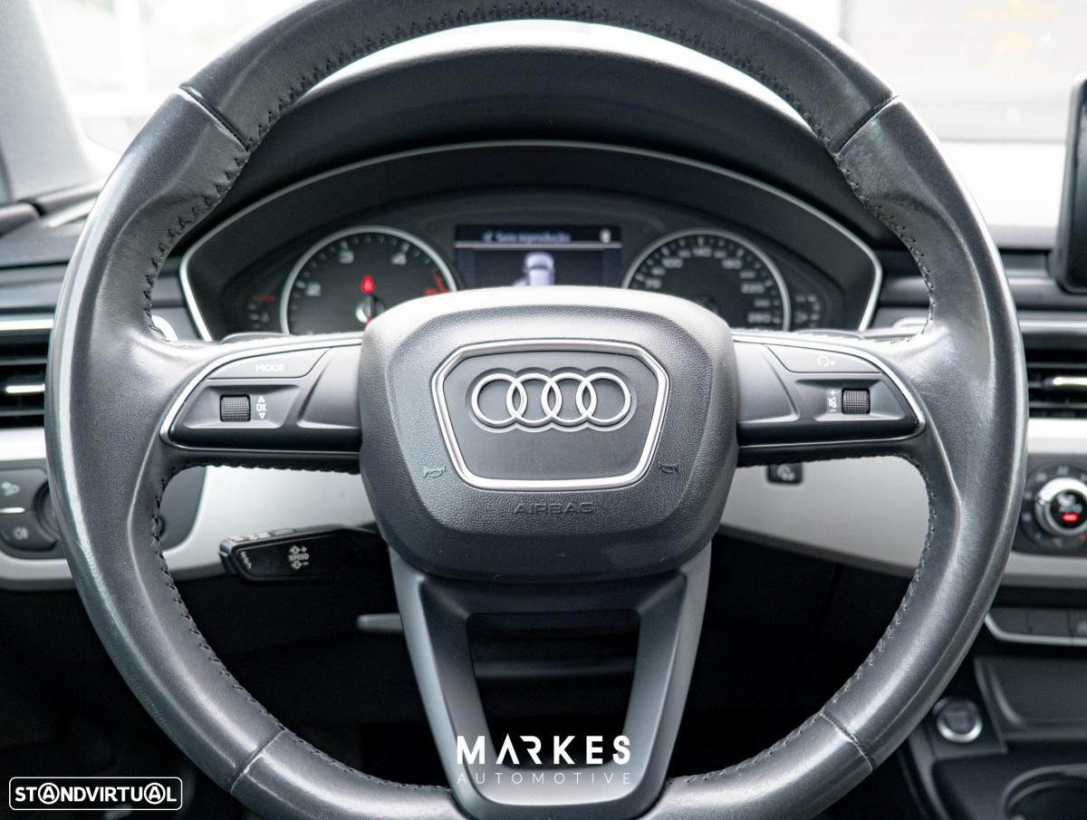 Audi A4 Avant 35 TDI Design S tronic - 24