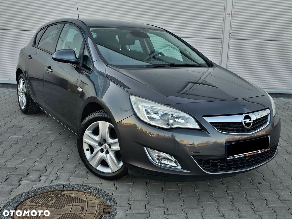Opel Astra 1.4 Turbo Innovation - 1