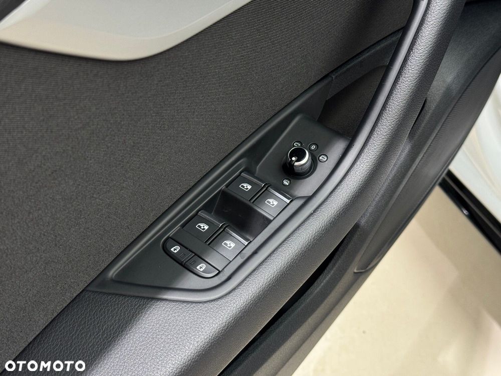 Audi A4 Limousine - 20