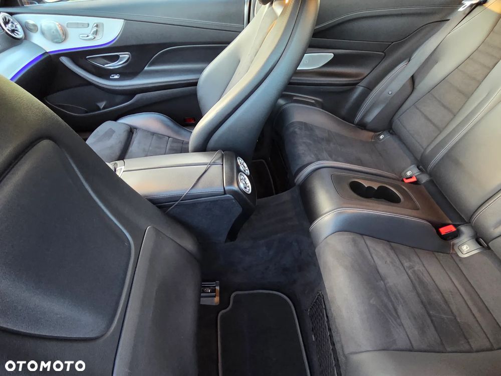 Mercedes-Benz Klasa E 220 d AMG - 16