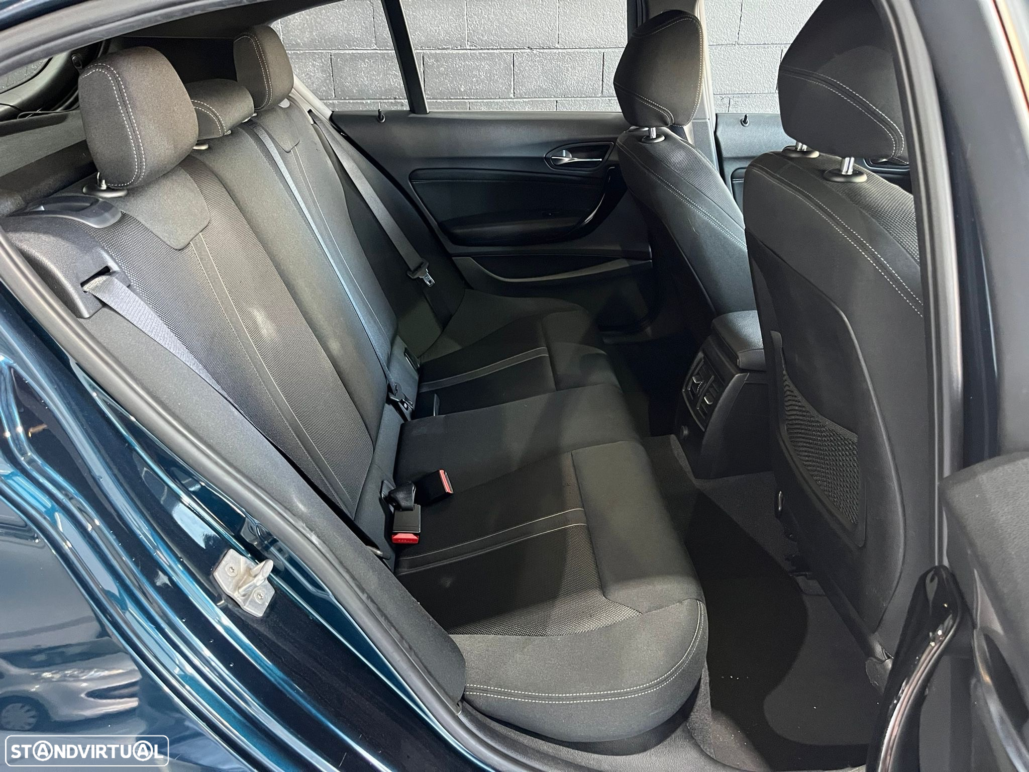 BMW 118 d Aut. Sport Line - 12