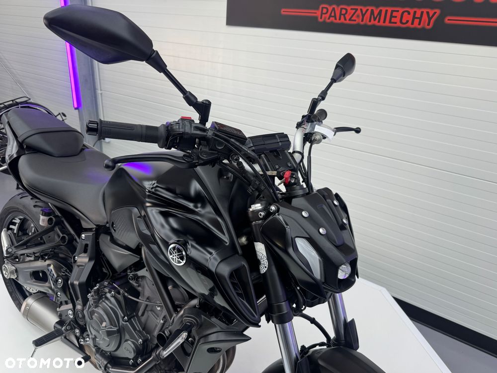 Yamaha MT - 24