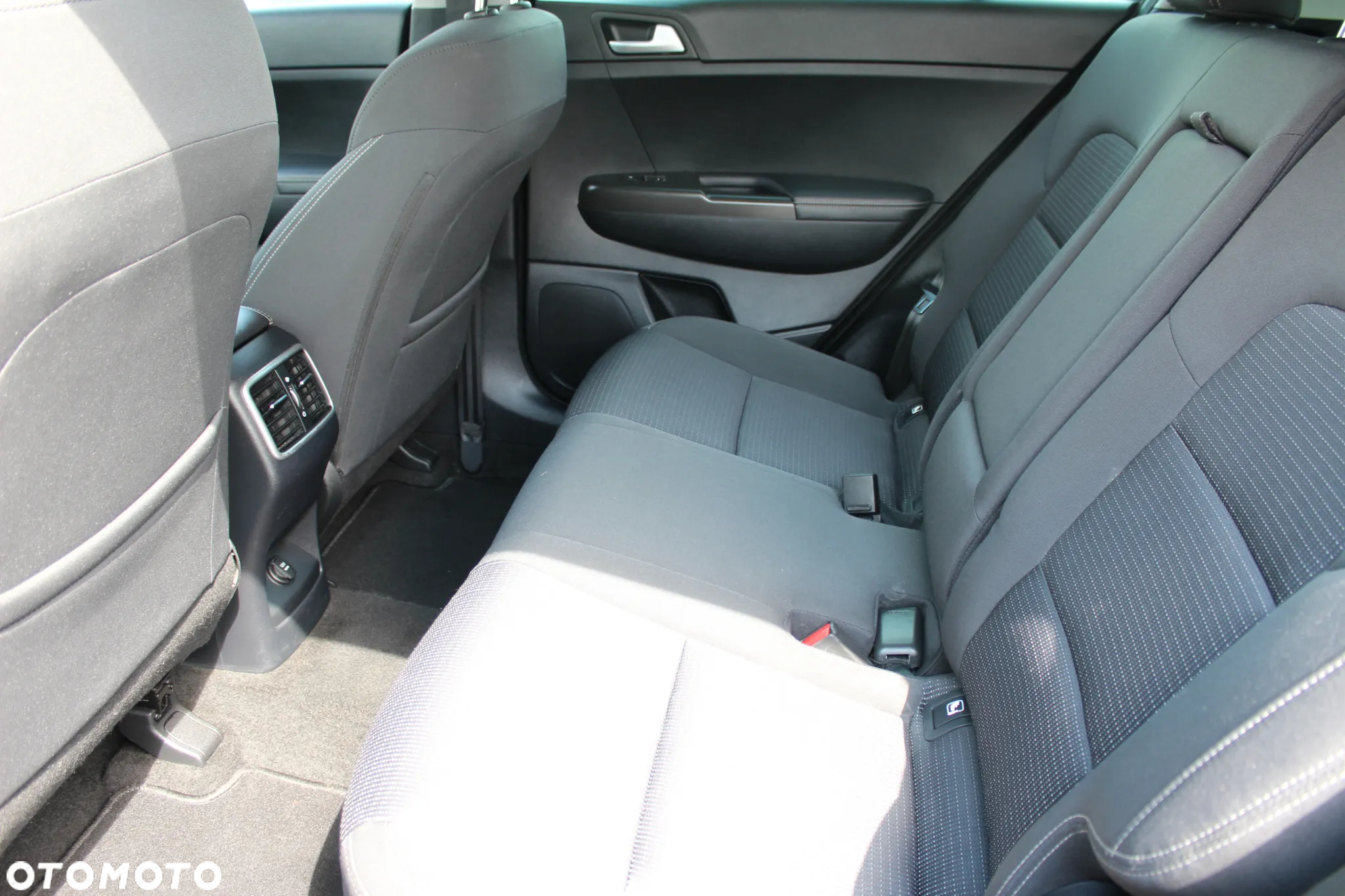 Kia Sportage 1.6 GDI L 2WD - 9