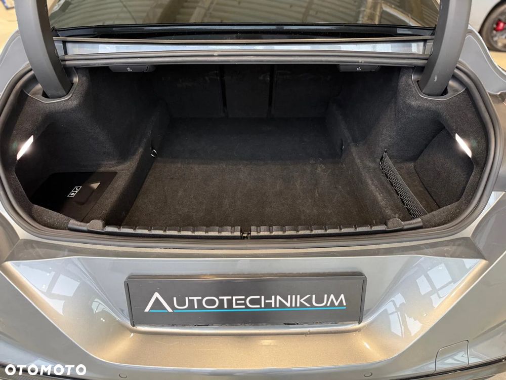 BMW M8 Competition - 20