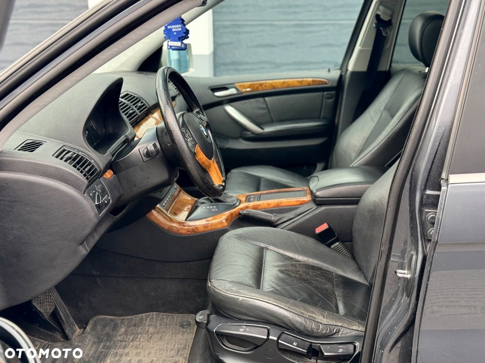 BMW X5 - 12
