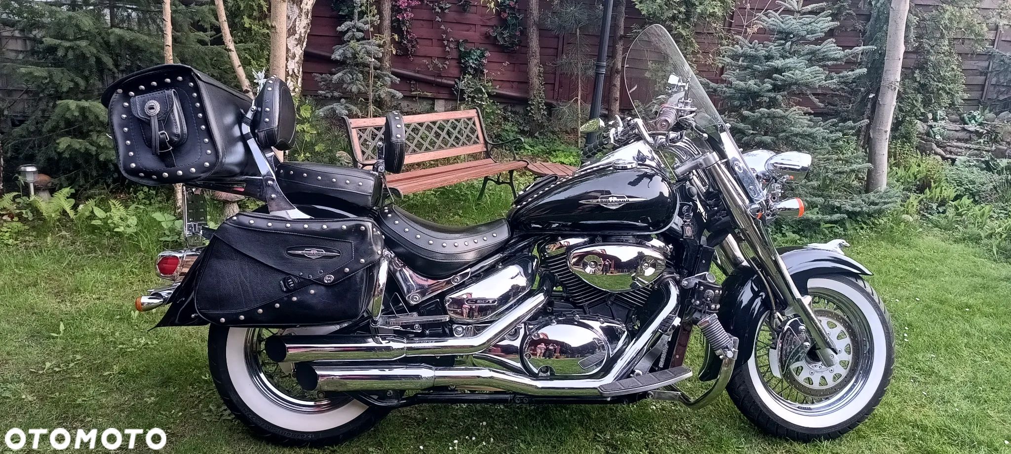 Suzuki VL 800 Volusia - Boulevard C50 - 1