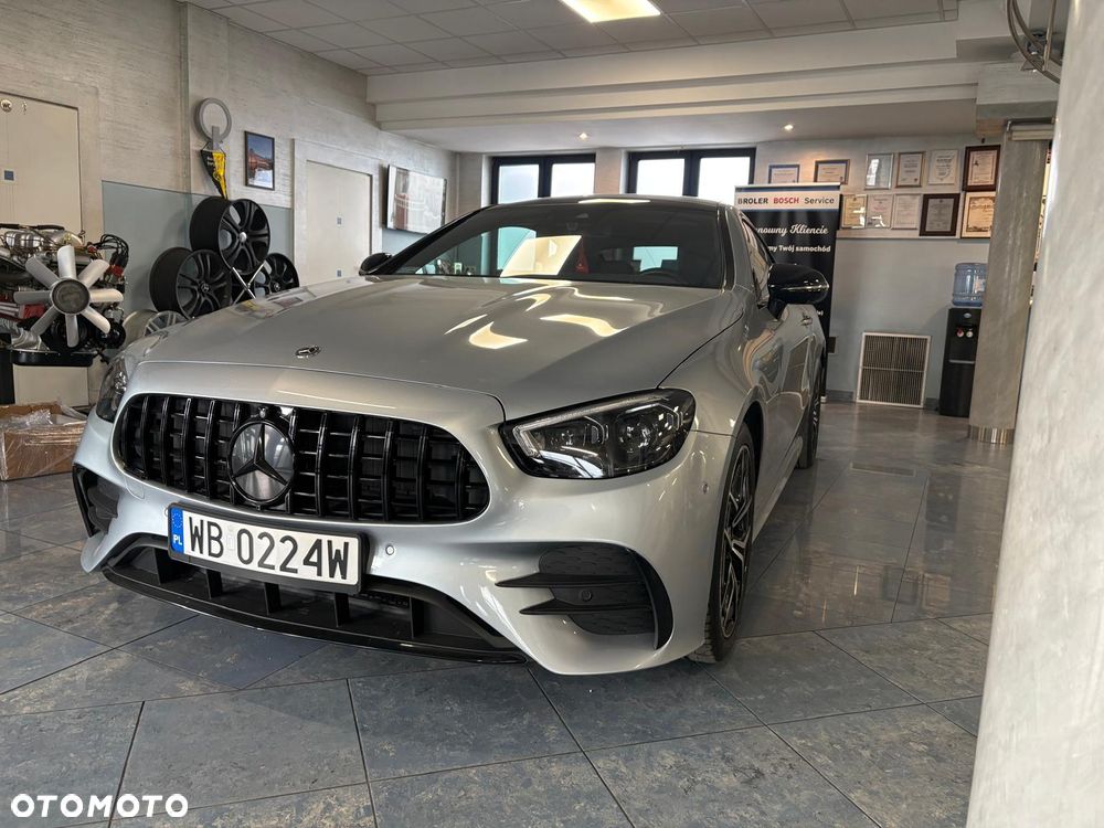 Mercedes-Benz Klasa E 220 d 4-Matic AMG - 2