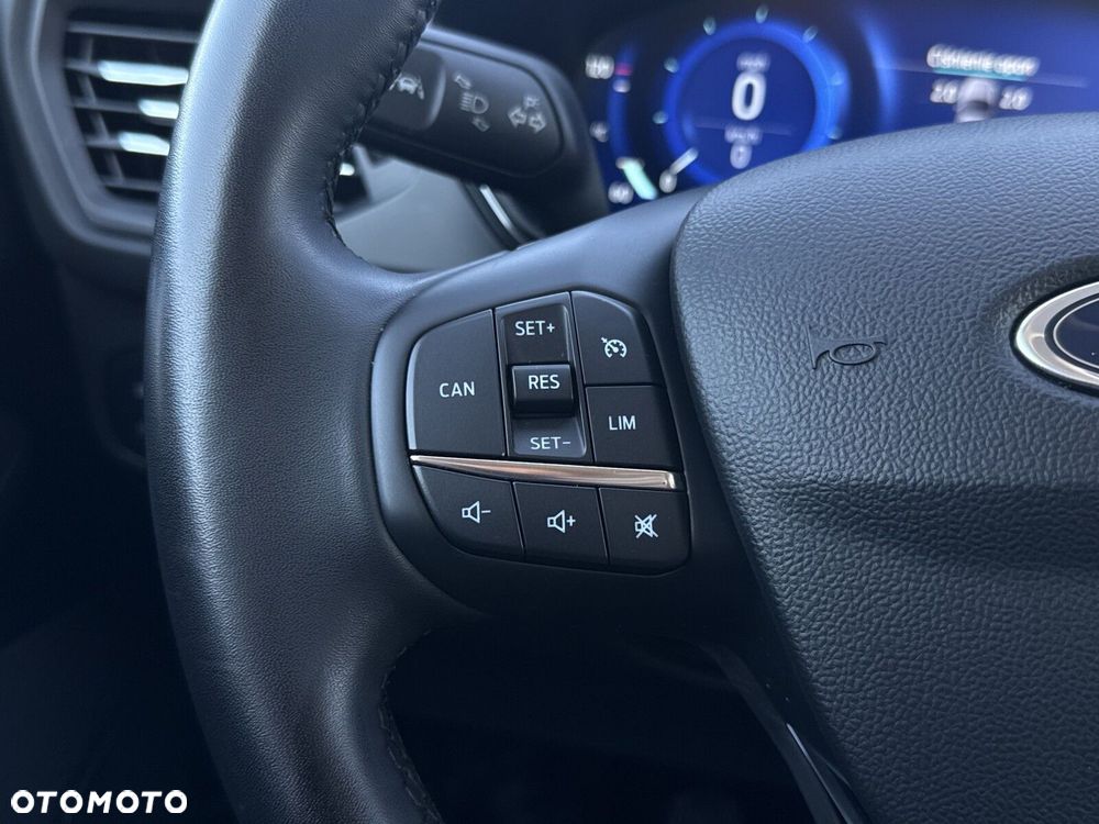 Ford Focus - 22