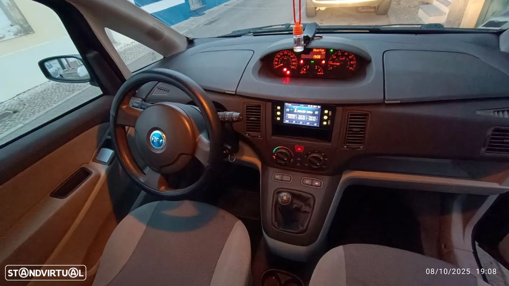 Fiat Idea 1.2 16V Active - 1