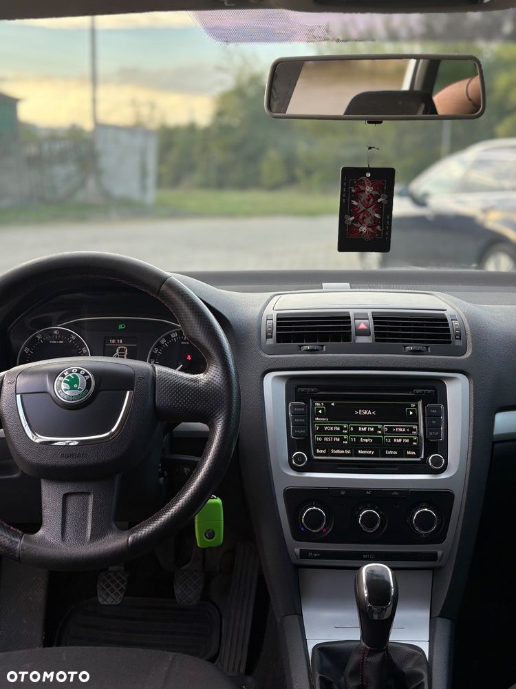 Skoda Octavia 1.8 TSI Family Plus - 7