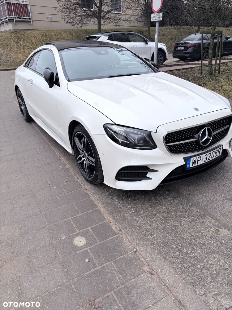 Mercedes-Benz Klasa E - 1