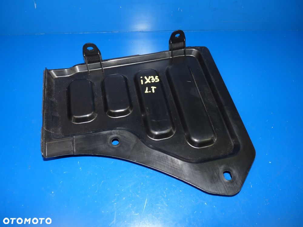 HYUNDAI IX35 OSŁONA BAGAŻNIKA LEWY TYŁ TYLNA - 1