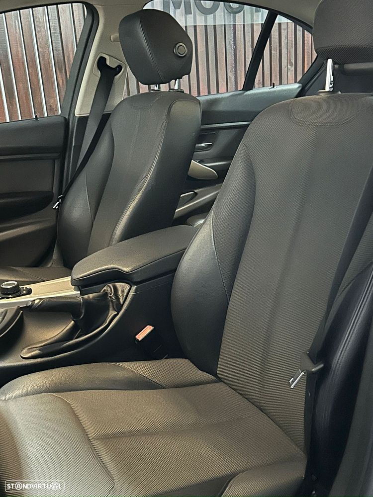 BMW 318 d xDrive Line Modern - 9