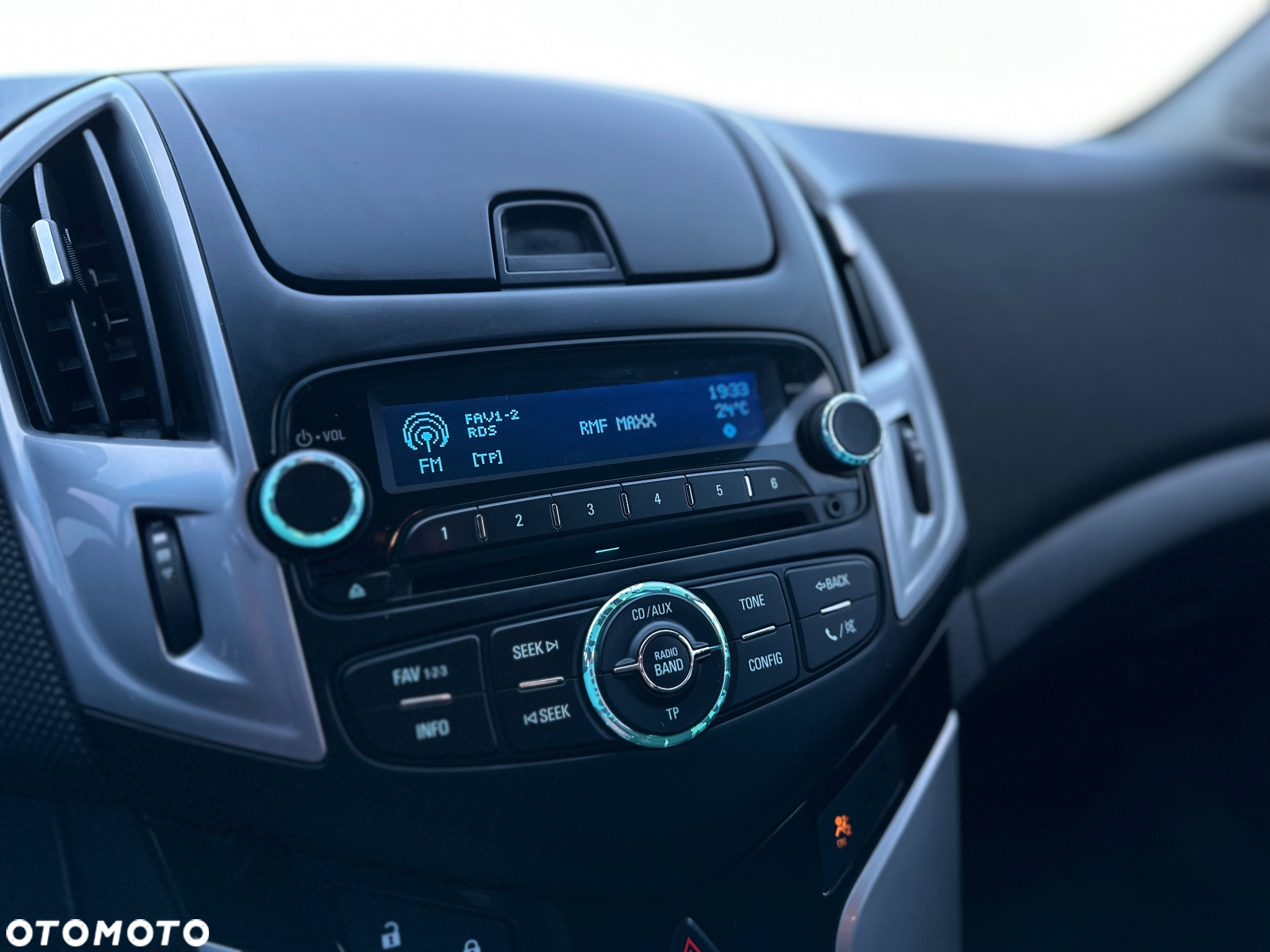Chevrolet Cruze - 17