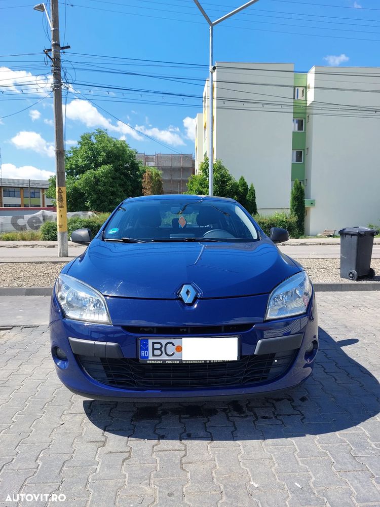 RENAULT Megane 2011 — imagine 3