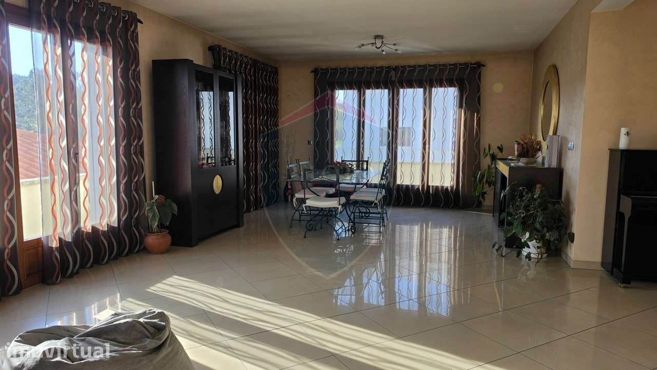 Moradia Isolada T4+1 Venda em Mundão,Viseu - Grande imagem: 2/24