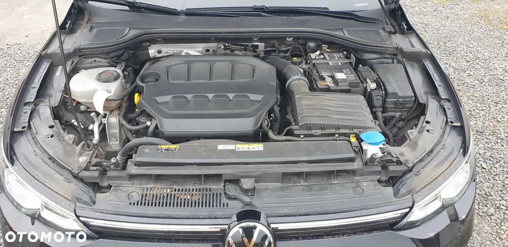 Volkswagen Golf 2.0 TSI OPF DSG Style - 28