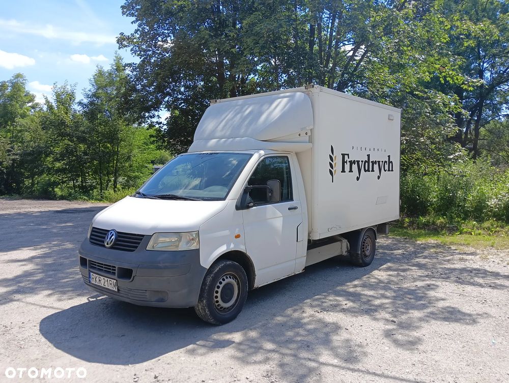 Volkswagen Transporter T5 - 1