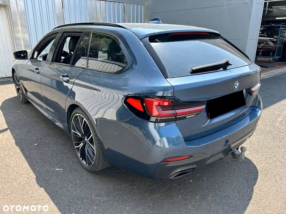 BMW Seria 5 540d xDrive M Sport Edition - 7