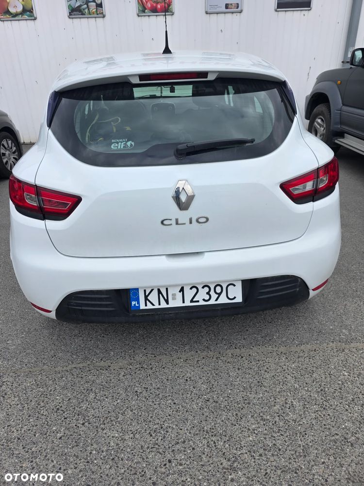 Renault Clio 1.2 16V Life - 10