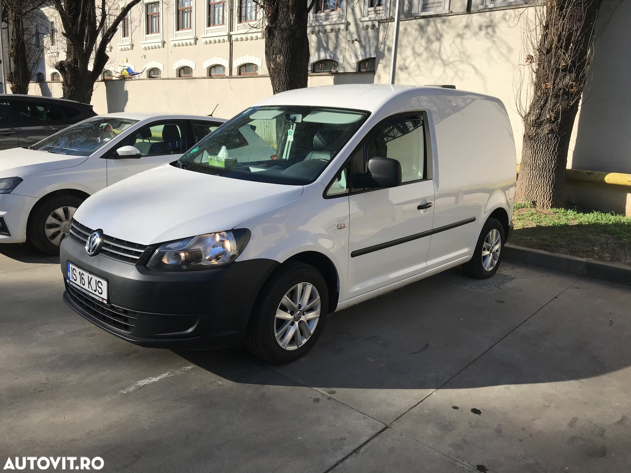 Volkswagen Caddy - 4