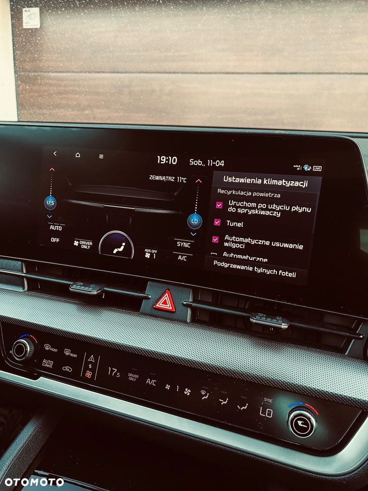 Kia Sportage 1.6 T-GDI PHEV Business Line 4WD - 19