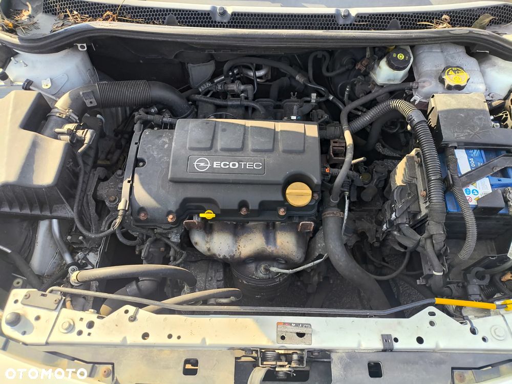 Opel Astra - 11