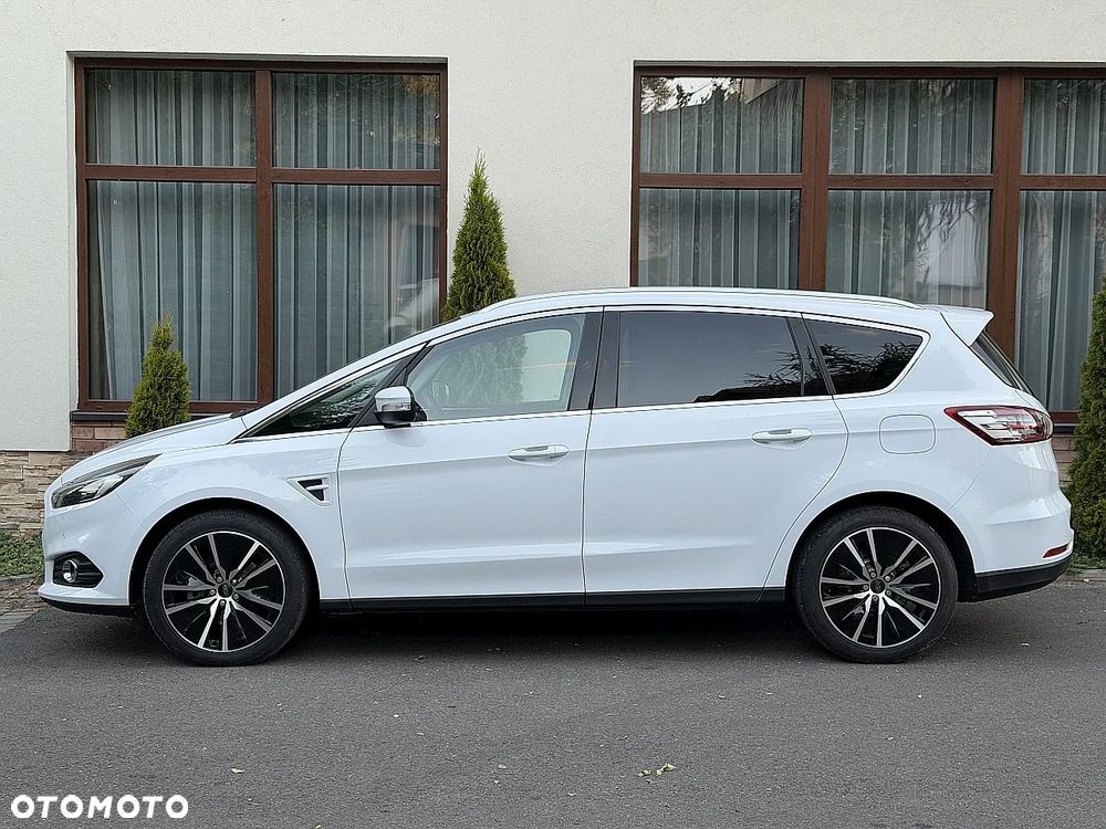 Ford S-Max 2.0 EcoBlue Titanium - 39