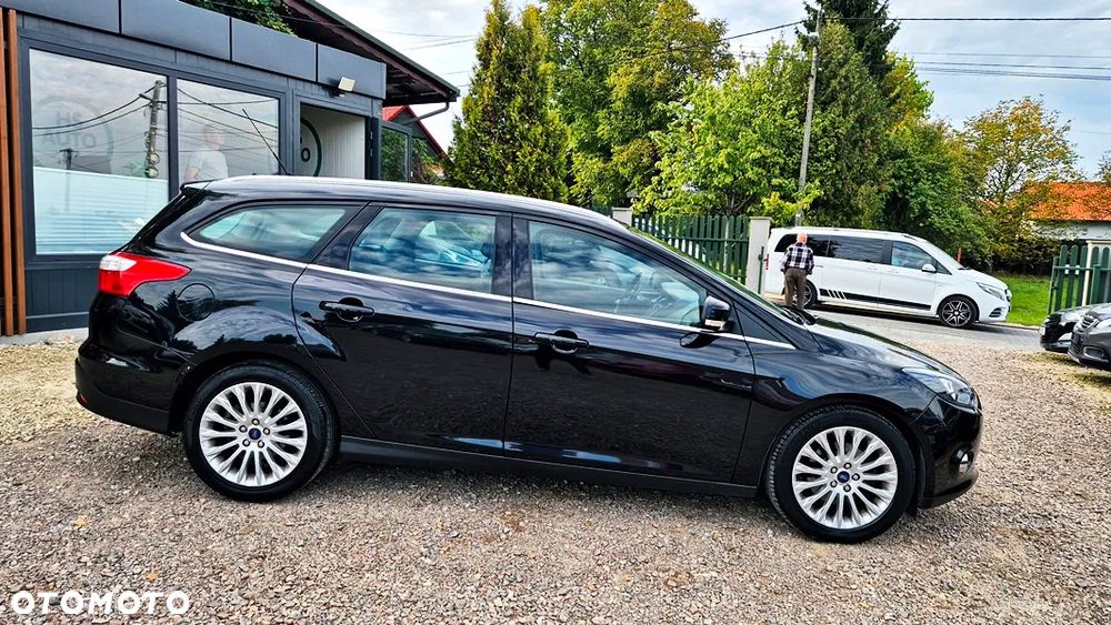 Ford Focus 1.6 EcoBoost Titanium - 12