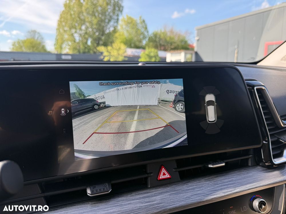 Kia Sportage 1.6 T-GDI MHEV 7DCT HP 4x4 Business Line - 26