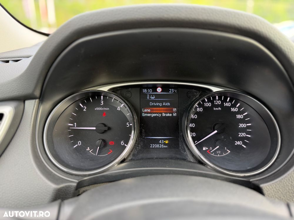 Nissan X-Trail 1.6 dCi ALL-MODE 4x4i Tekna - 27