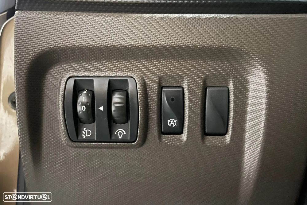 Renault Captur 1.5 dCi Exclusive - 43