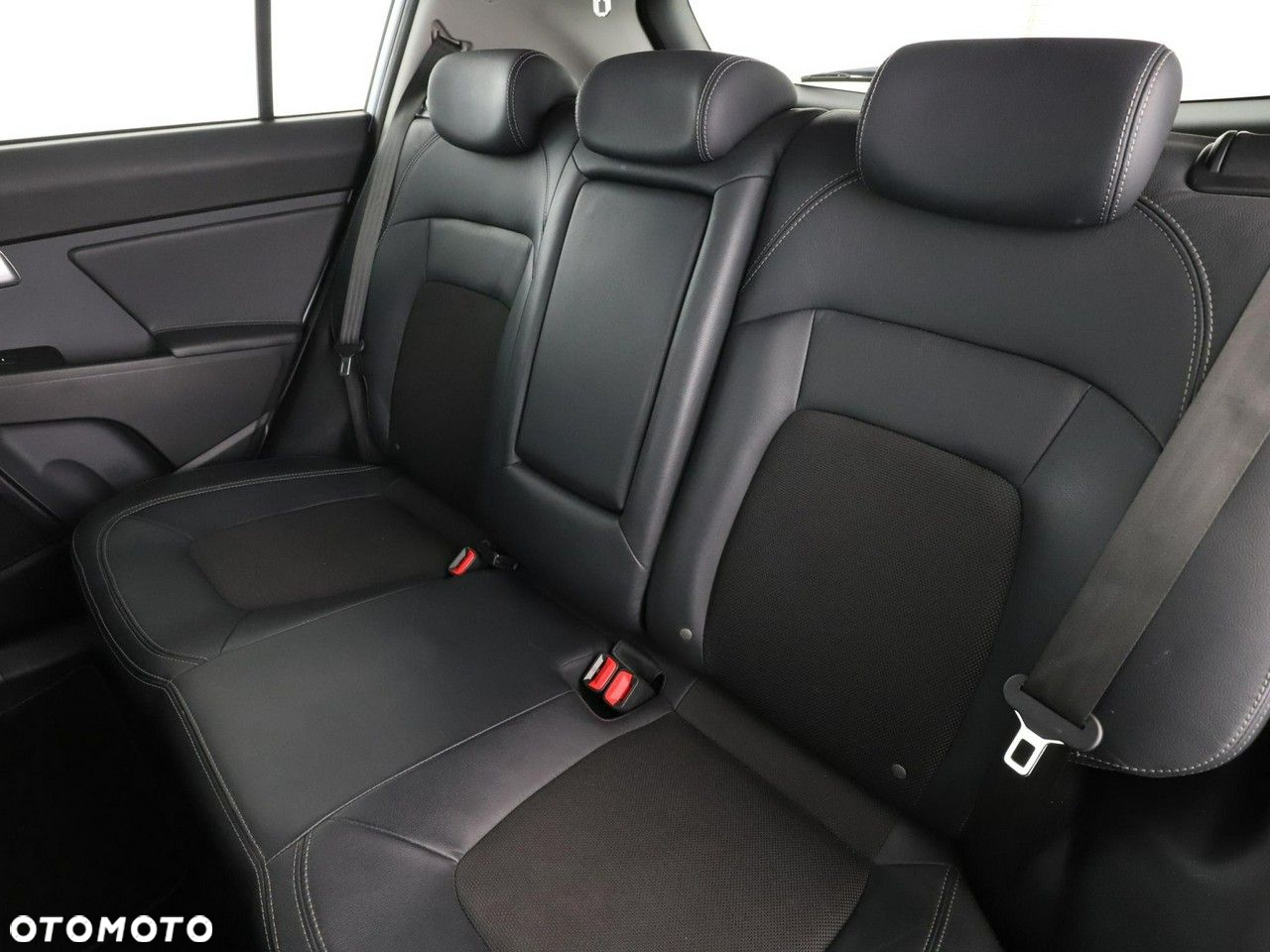 Kia Sportage 2.0 GDI 2WD Spirit - 17