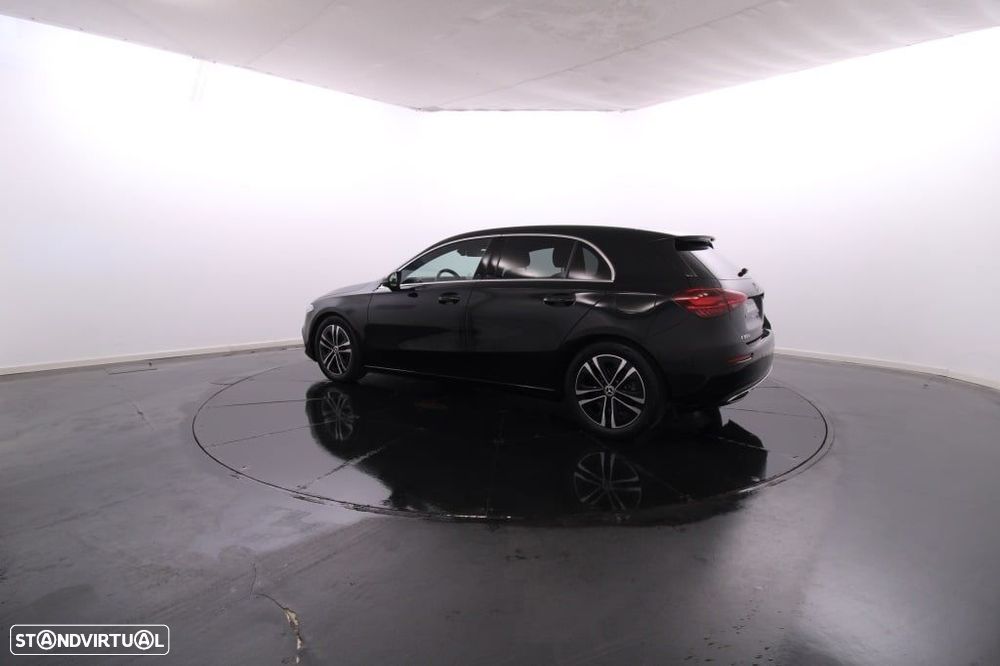 Mercedes-Benz A 180 d - 4