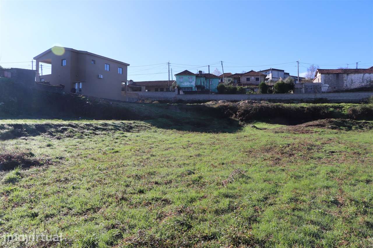 Terreno Para Construção  Venda em Duas Igrejas,Paredes - Grande imagem: 2/20