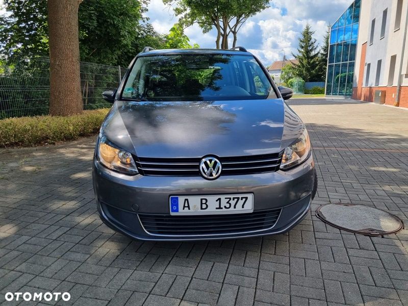 Volkswagen Touran 2.0 TDI Highline - 9