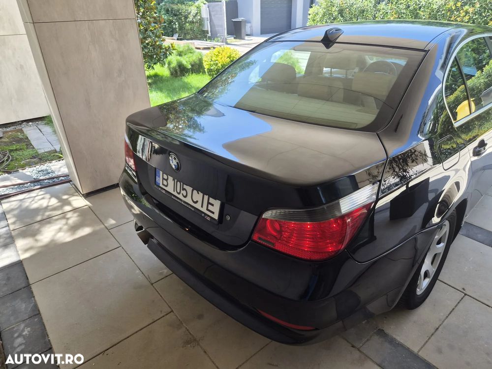 BMW Seria 5 520d - 4