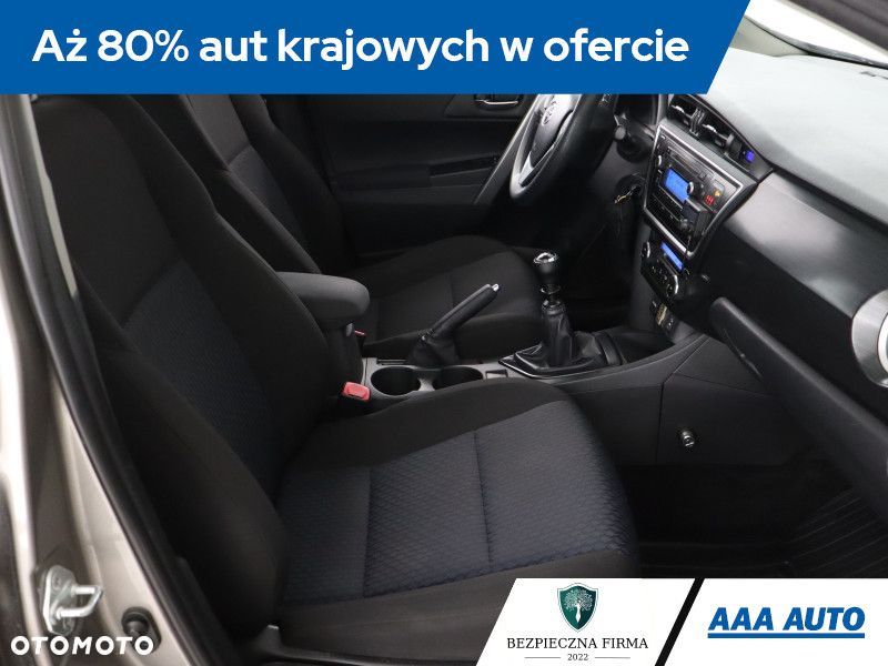 Toyota Auris - 10