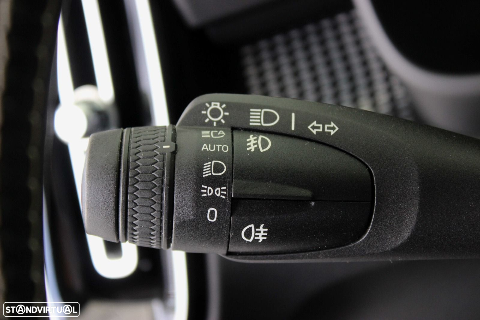 Volvo XC 40 1.5 T5 PHEV R-Design - 23