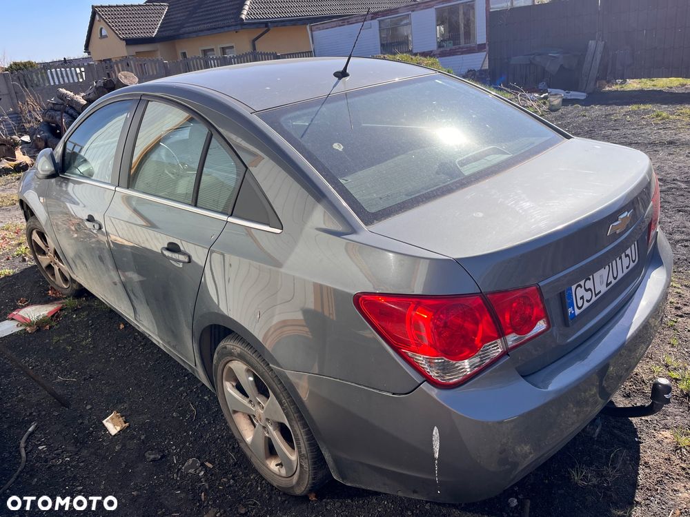 Chevrolet Cruze - 5